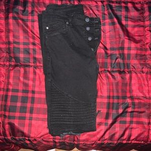 H&M Skinny Jeans size 32/32 open to offers